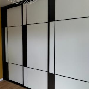 Installation portes de placards ASSUREMENT BOIS les lucs sur boulogne. 